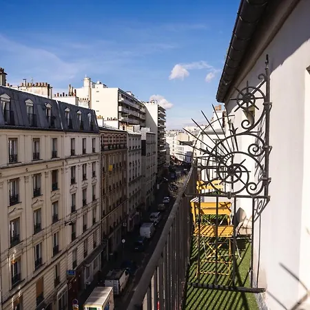 De Charonne