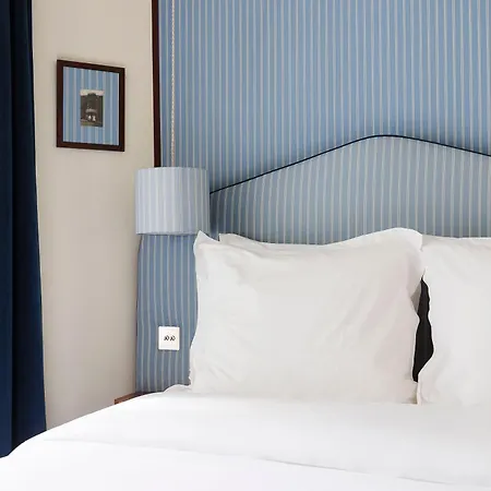 De Charonne Hotel 3*