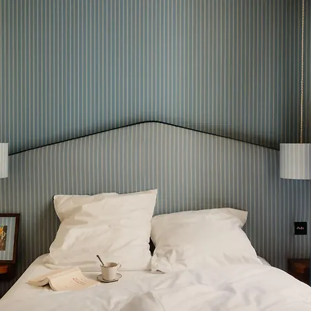 De Charonne 3* Paris