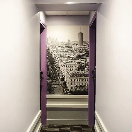 Folie - Orso 3* Paris